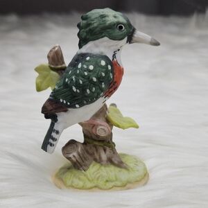 George Good 1986 Green Kingfisher Bird On Branch Ceramic Figurine Collectible